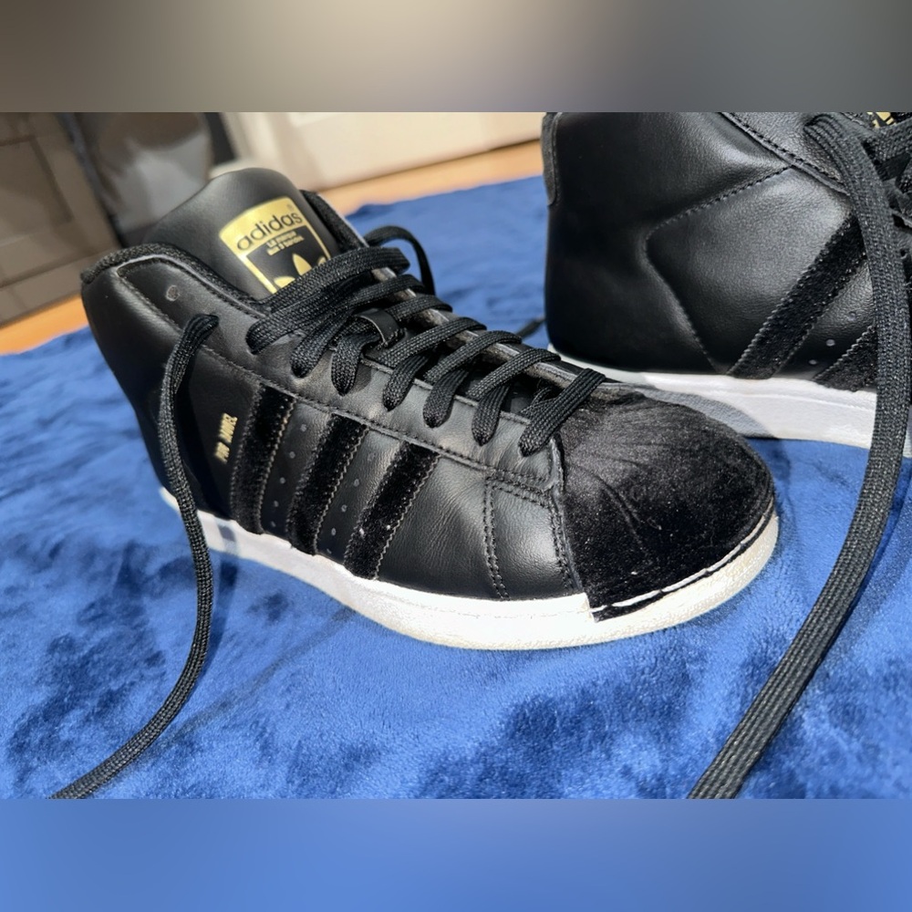 Adidas black high top. Like new / used with love